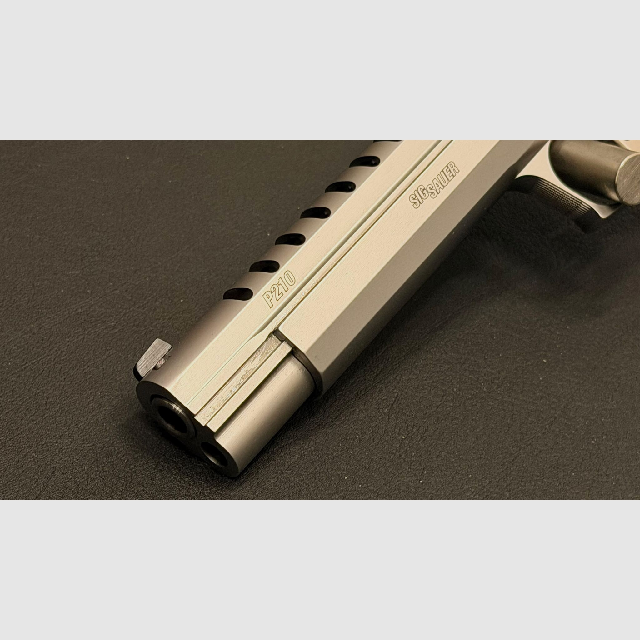 SIG SAUER P210 Skeleton Silver 6" | GSG Mastershop | 9mm Luger | Limitato | pistola semiautomatica, immagine 3 di 11