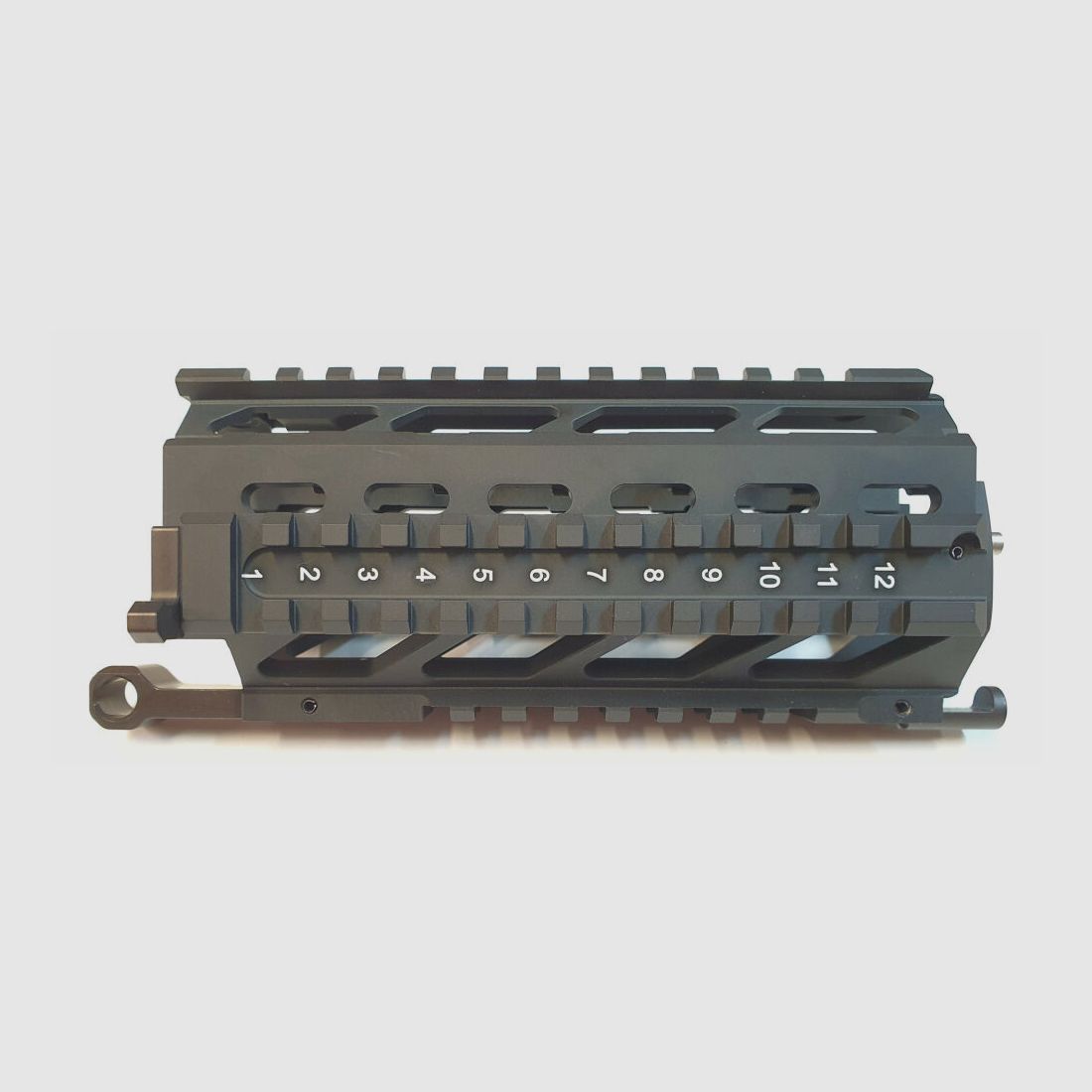 WFN Schweiz Schweizer WFN Quad Rail Vorderschaft Handguard für SIG 552 / 553 / SG 553 . Made in Switzerland