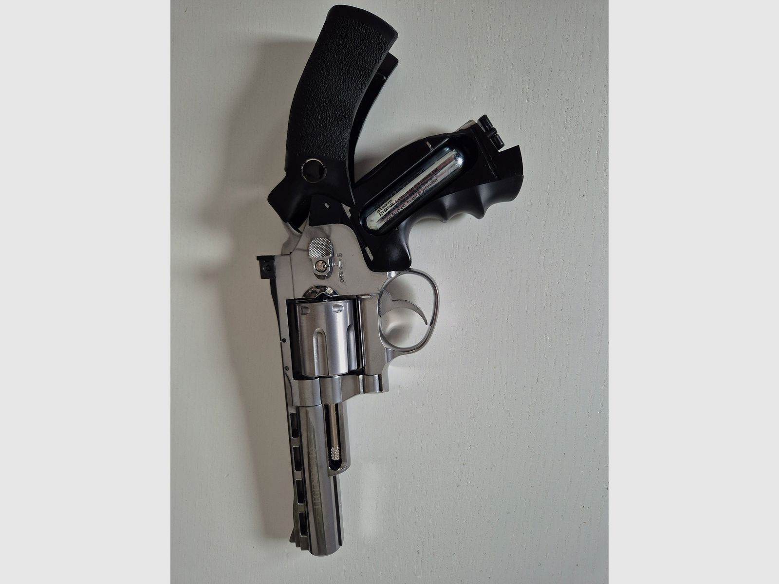 Smith & Wesson Revolver S40 co2