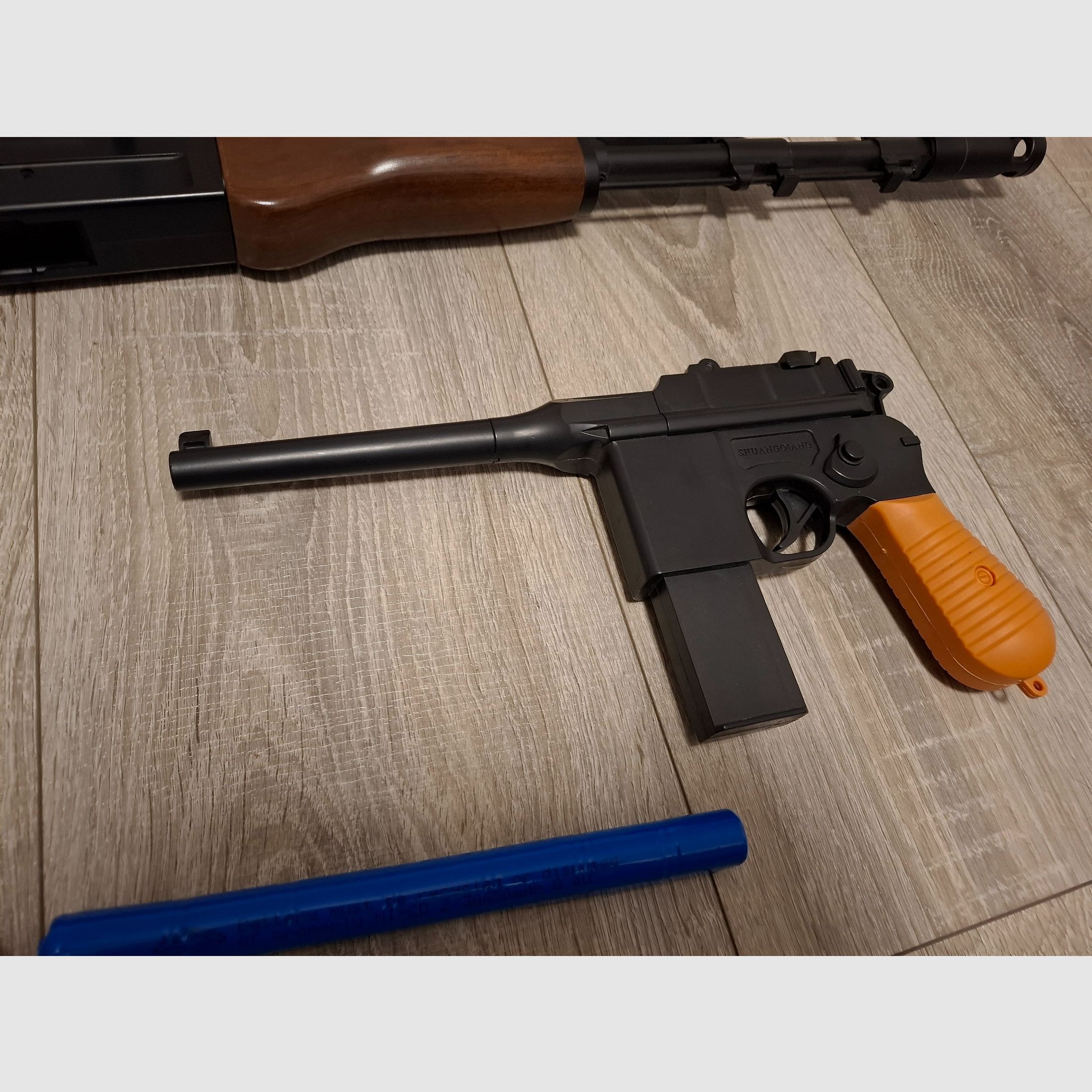 Well AK 74 M aeg <0,5 Joule+ Mauser C96 Federdruck , Bild 7 von 11
