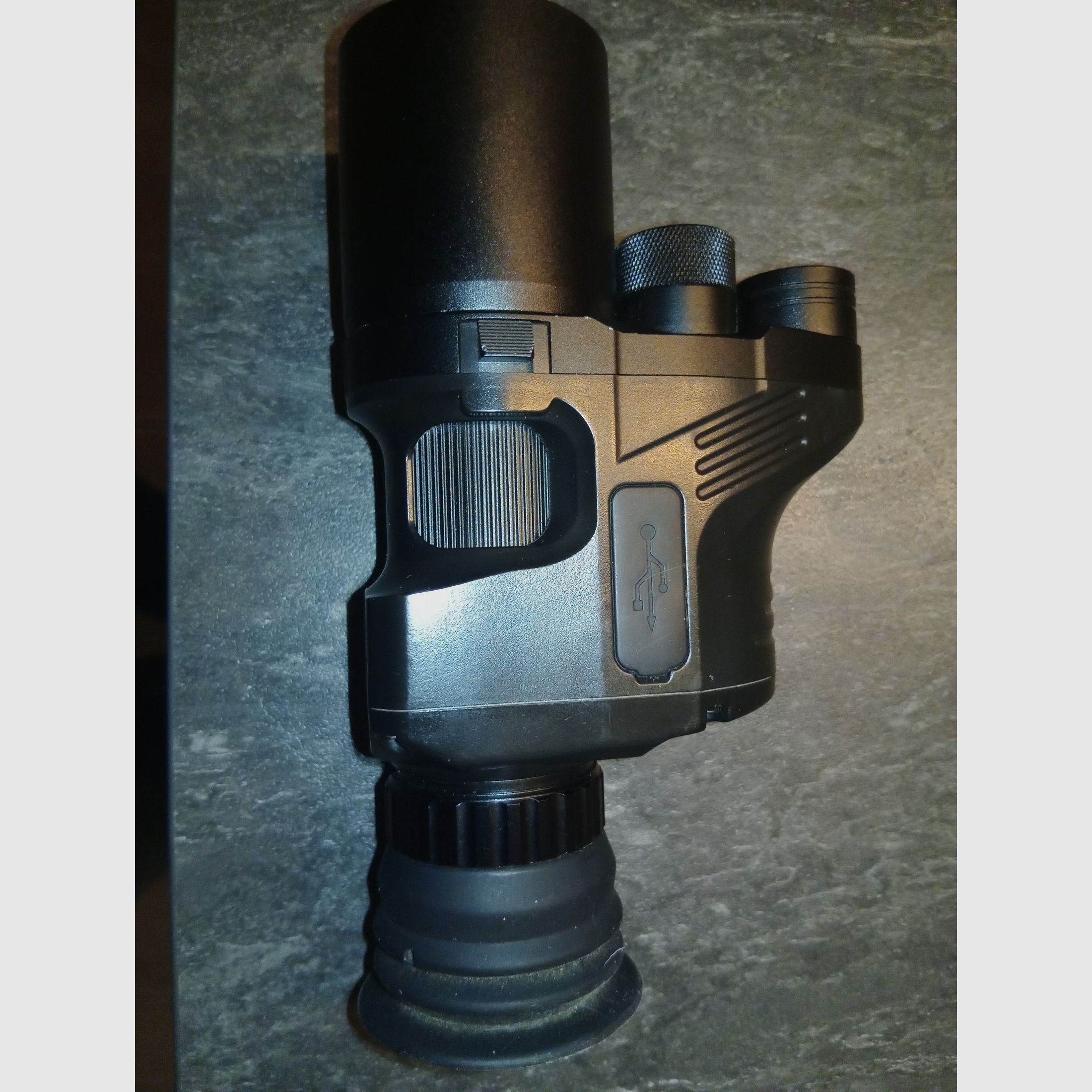 Nachtsichtgerät Pard 007