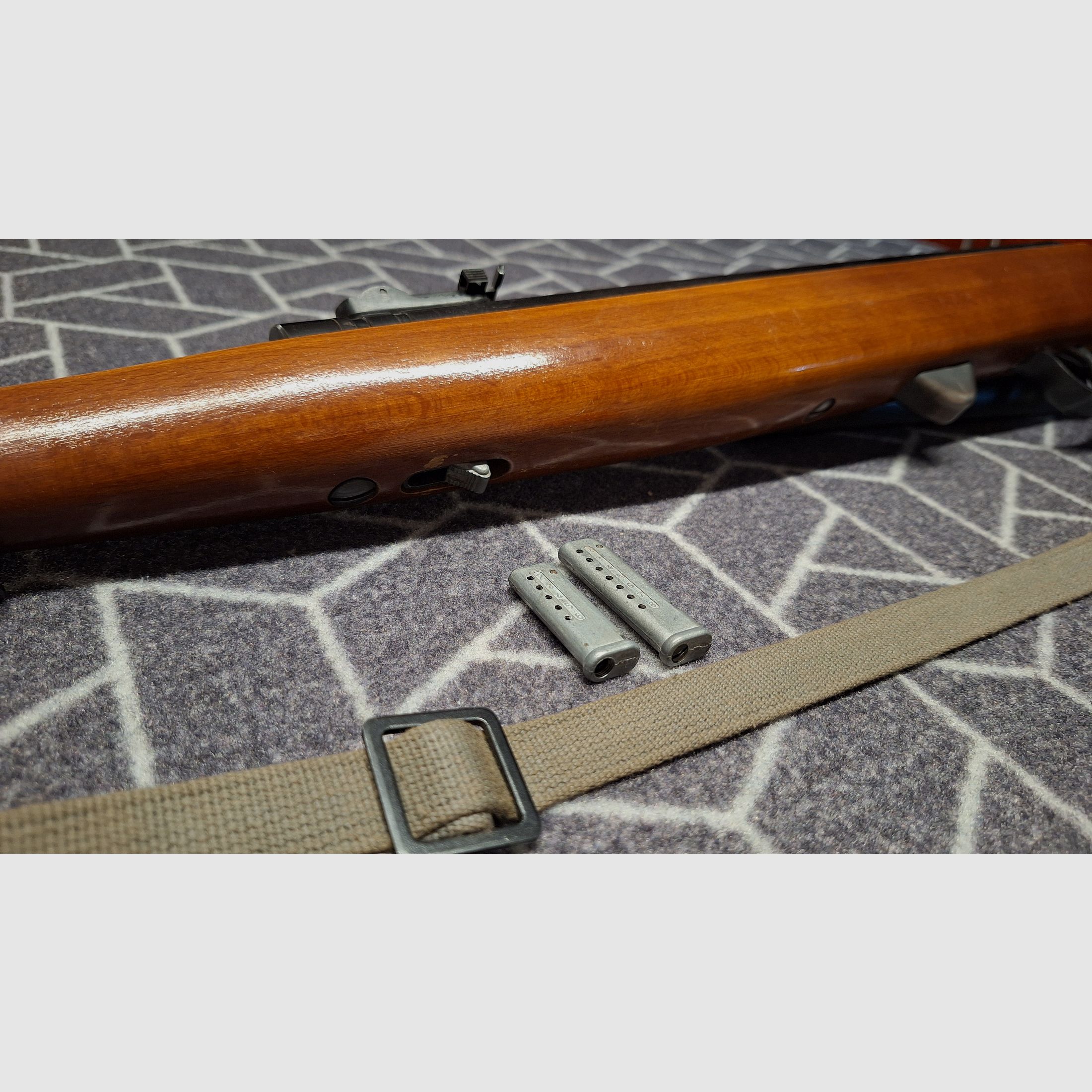 ¡Haenel Suhl 310 DDR-GST carabina de aire comprimido con 2 cargadores!