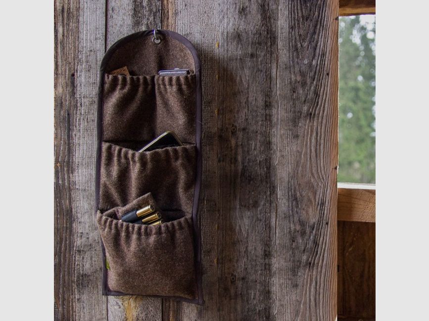 Waldkauz Findus Kanzelregal