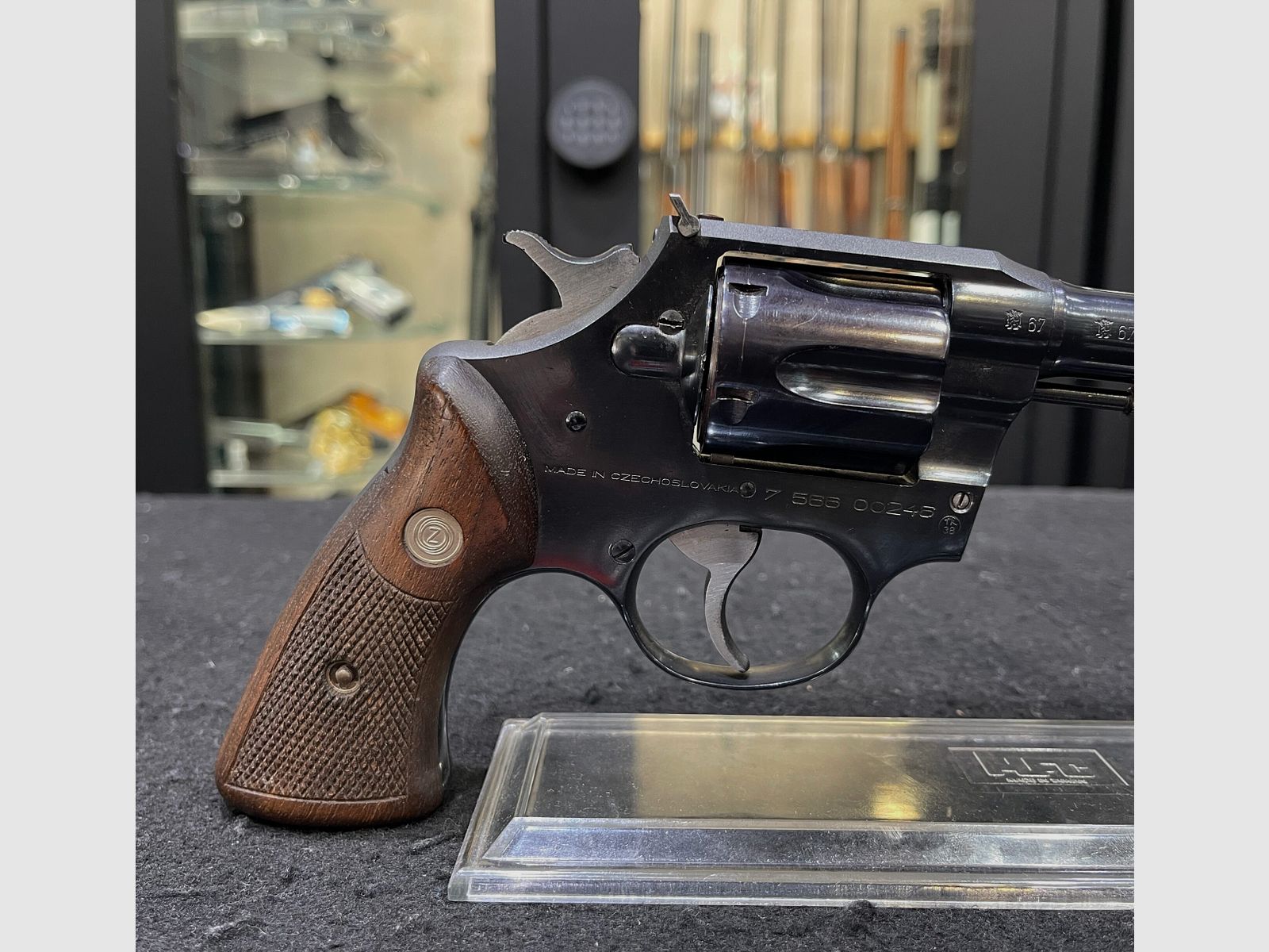 ZBROJOVKA BRNO 590 GRAND, imagen 6 de 9
