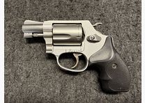 Smith and Wesson Airwight 637-1