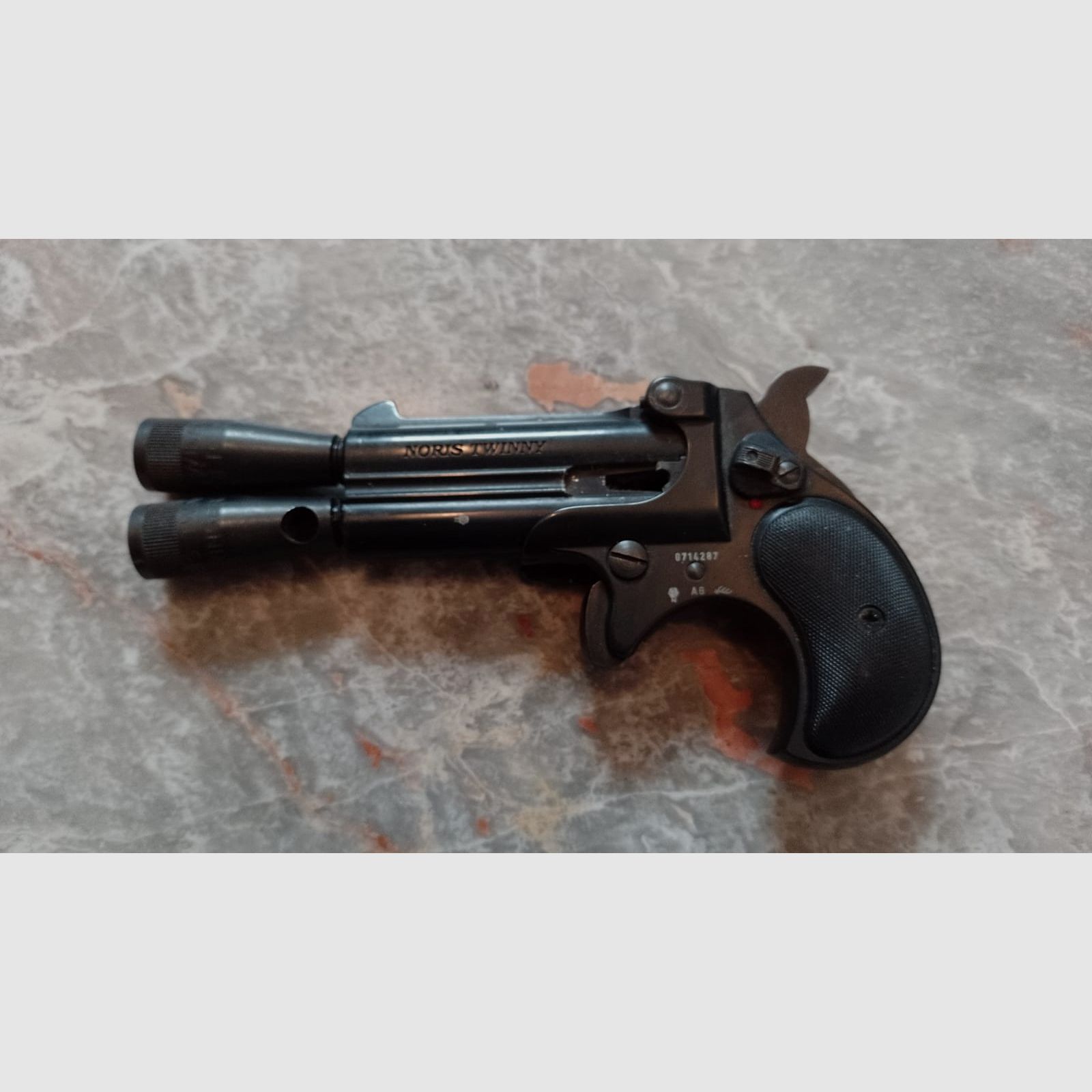 Noris Twinny Derringer Kal. 9mm / .380 - KNALL-GAS-SIGNAL-Defekt