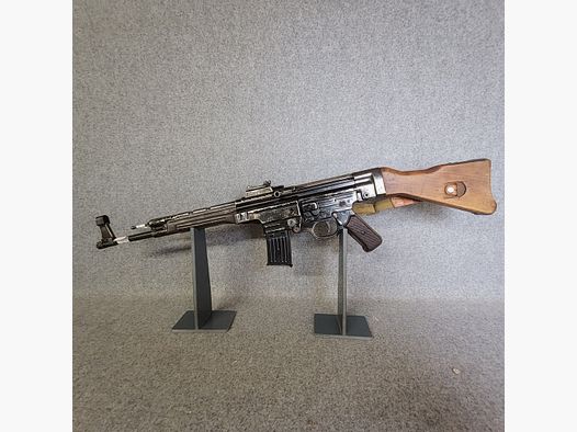 Niedermeier SLG 44 formerly MP44