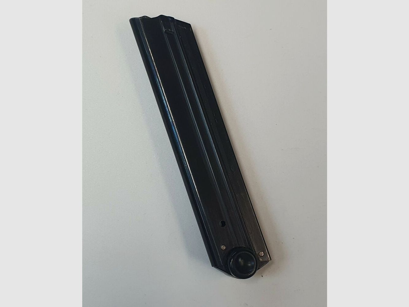 Cargador original Mauser para pistola Mauser P08 - fabricación MAUSER - 9mm Luger - 8 disparos, imagen 2 de 3