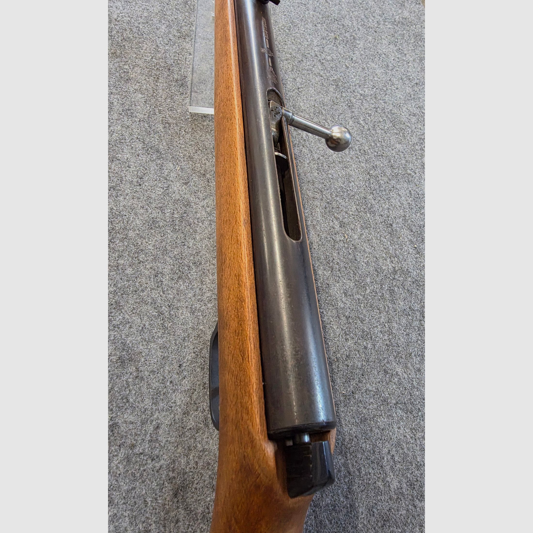 8.) Haenel Mod. 3.102 mit Feinabzug Q1 Qualität Bakelit Sicherung  Durchlader Kirmes Luftgewehr Cal. 4.4mm