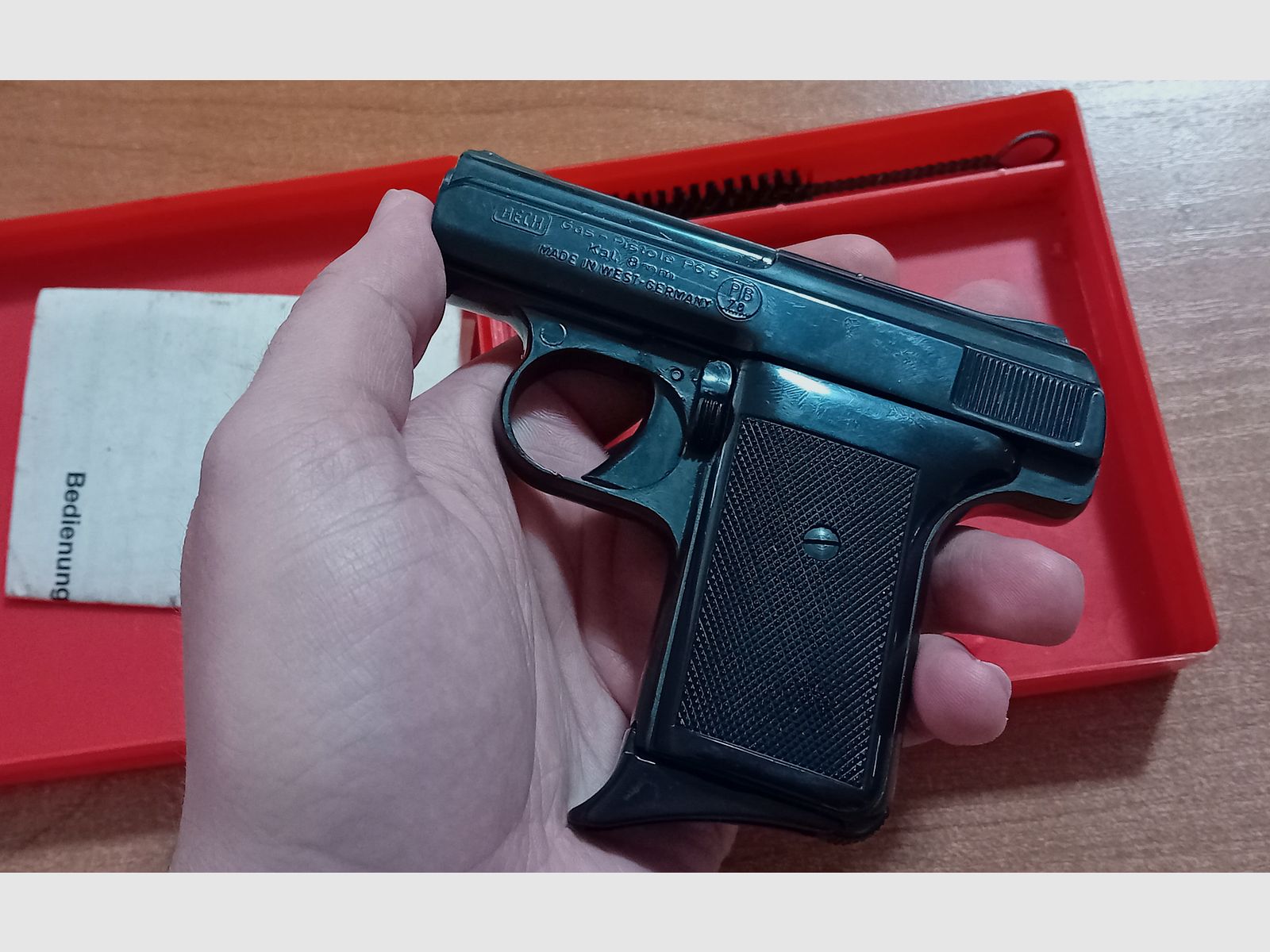 Alte Reck Gaspistole P6s im Kaliber 8 mm Knall/ PTB 78 in OVP!