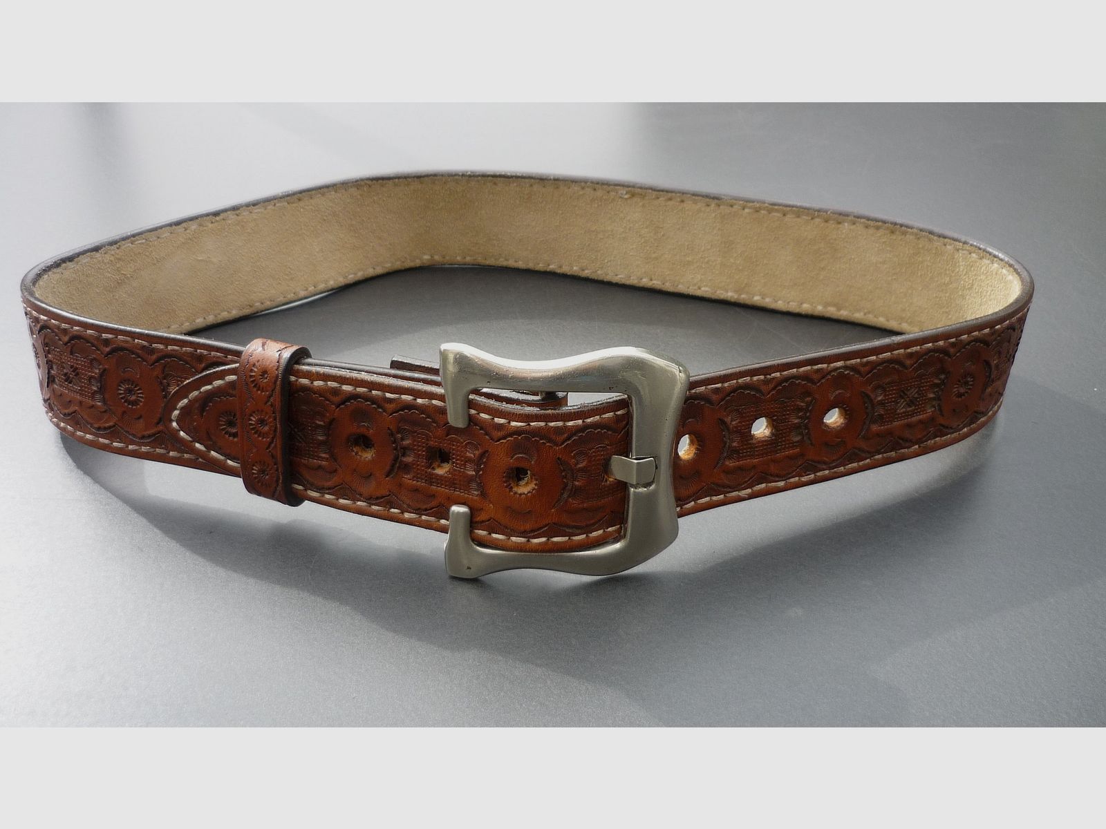 HKDesign - Western Holster  + Gürtel für Colt Walker,  Set wie abgebildet für einen ansonsten meistens benachteiligten, Linkshänder.