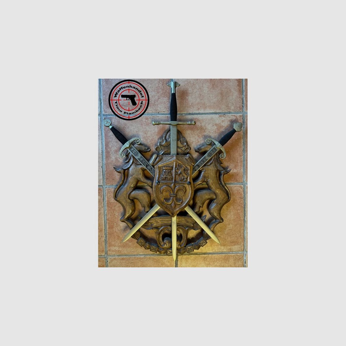 Spanisches Wandschild / Wappenschild mit drei Schwertern von Toledo