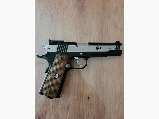 Colt Spezial Combat Classic Vollmetall CO2 Pistole 4,5mm BB