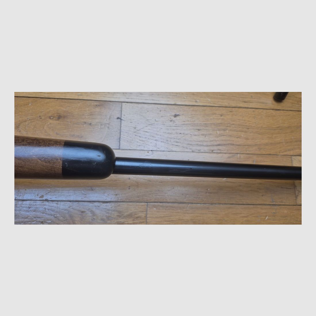 Schöne Büchse RAF Modell 64 – Kal. .22LR – Selbstladebüchse – Magazin 10 Schuss – Bushnell 3x-7 Custom .22 Zielfernrohr „Made in Japan“ – 100% Stahl – Neuer Lauf – Ausgezeichneter Zustand – TBE+/TBE++, Bild 18 von 36