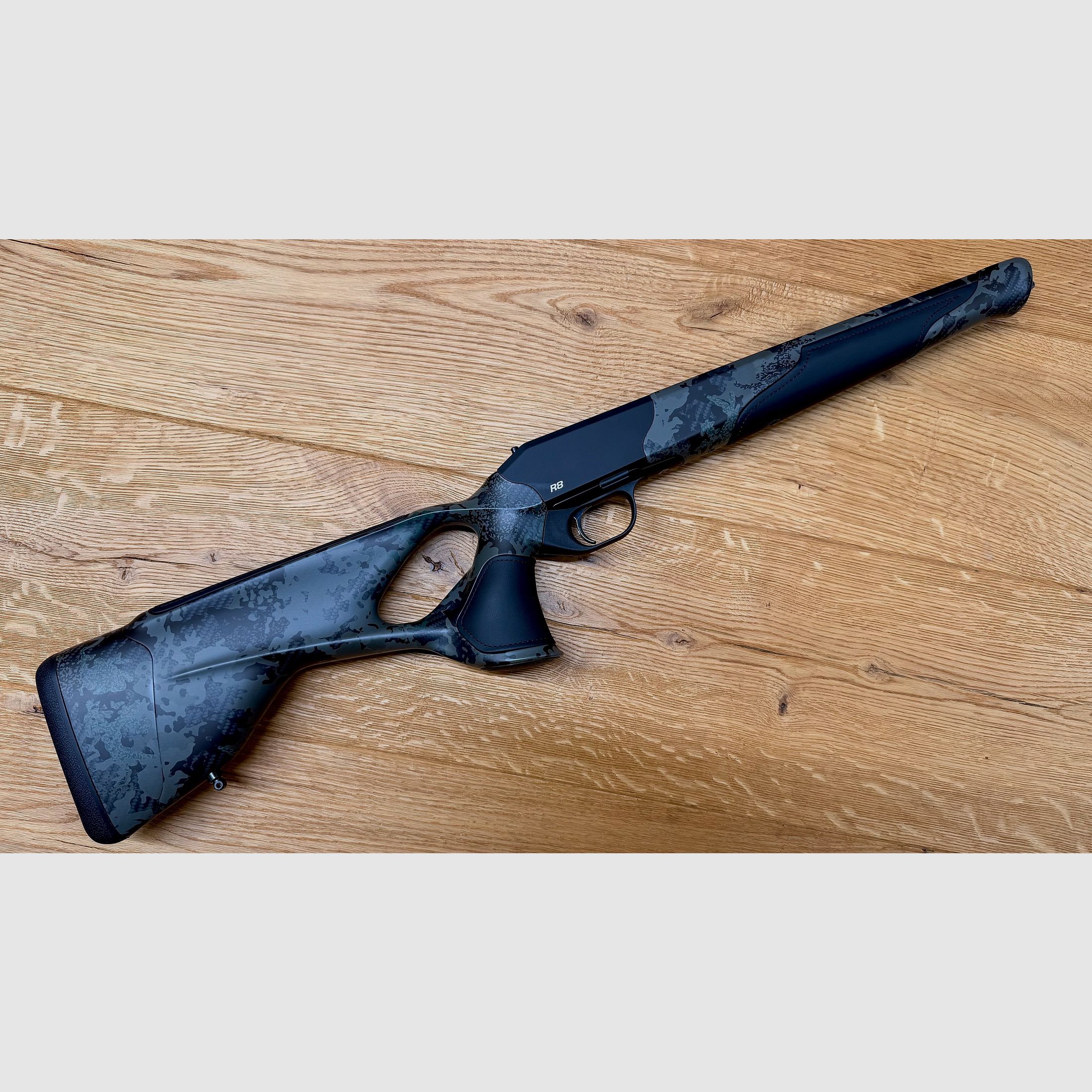 Blaser R8 Ultimate Carbon Huntec Camo carcasa / Atzl Match-caza disparador / Logo plata / Peso semi