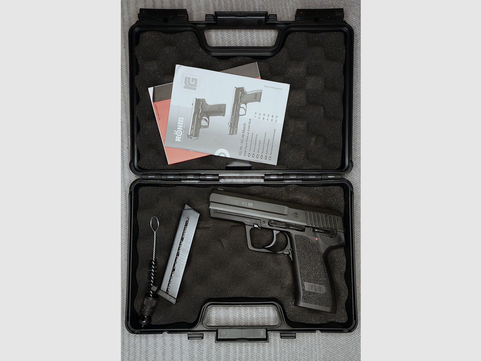 Röhm RG 96 Schreckschuss Pistole brüniert (PTB 699) neuwertig!