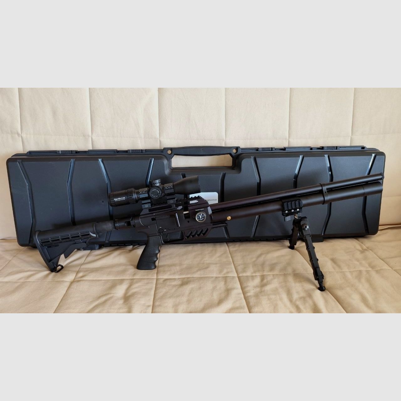 FX Dreamline Tactical im Kaliber 7,62 (30), 7,5 Joule, mit Zielfernrohr Westhunter HD 3-12x44 FFP