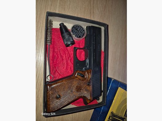 Unbenutzte Röhm RG 300 komplett abzugeben