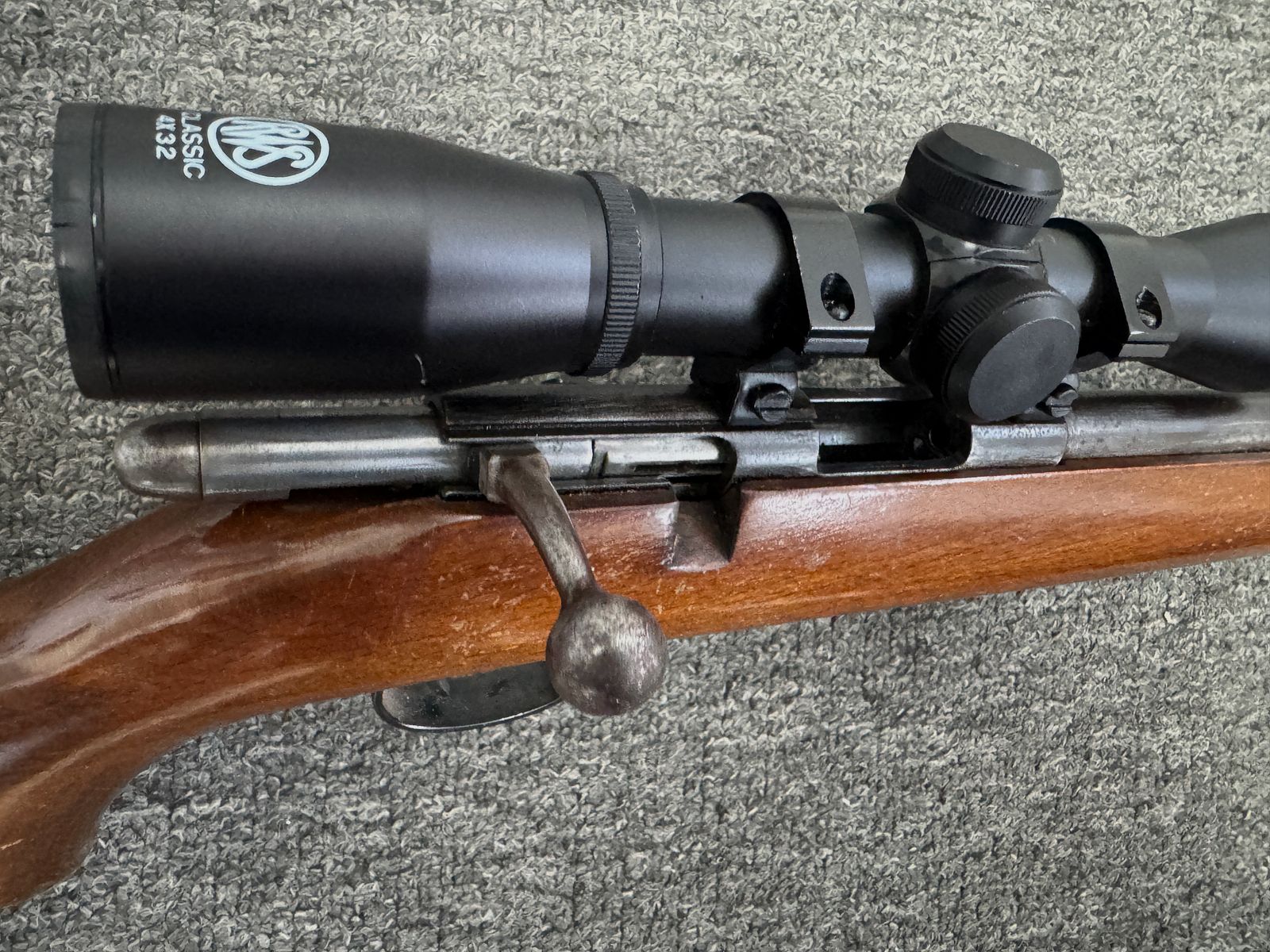 Anschütz 1400 .22lfb + ZF 4x32