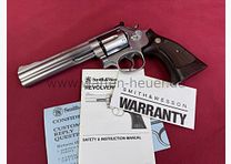 Smith & Wesson 686 Stainless