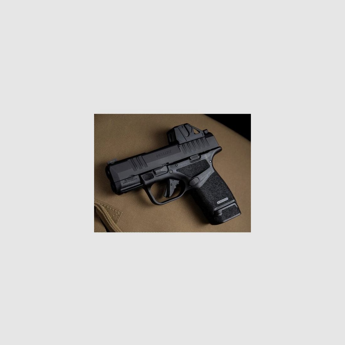 Shield Red Dot Sight AMSc 8 MOA Dot