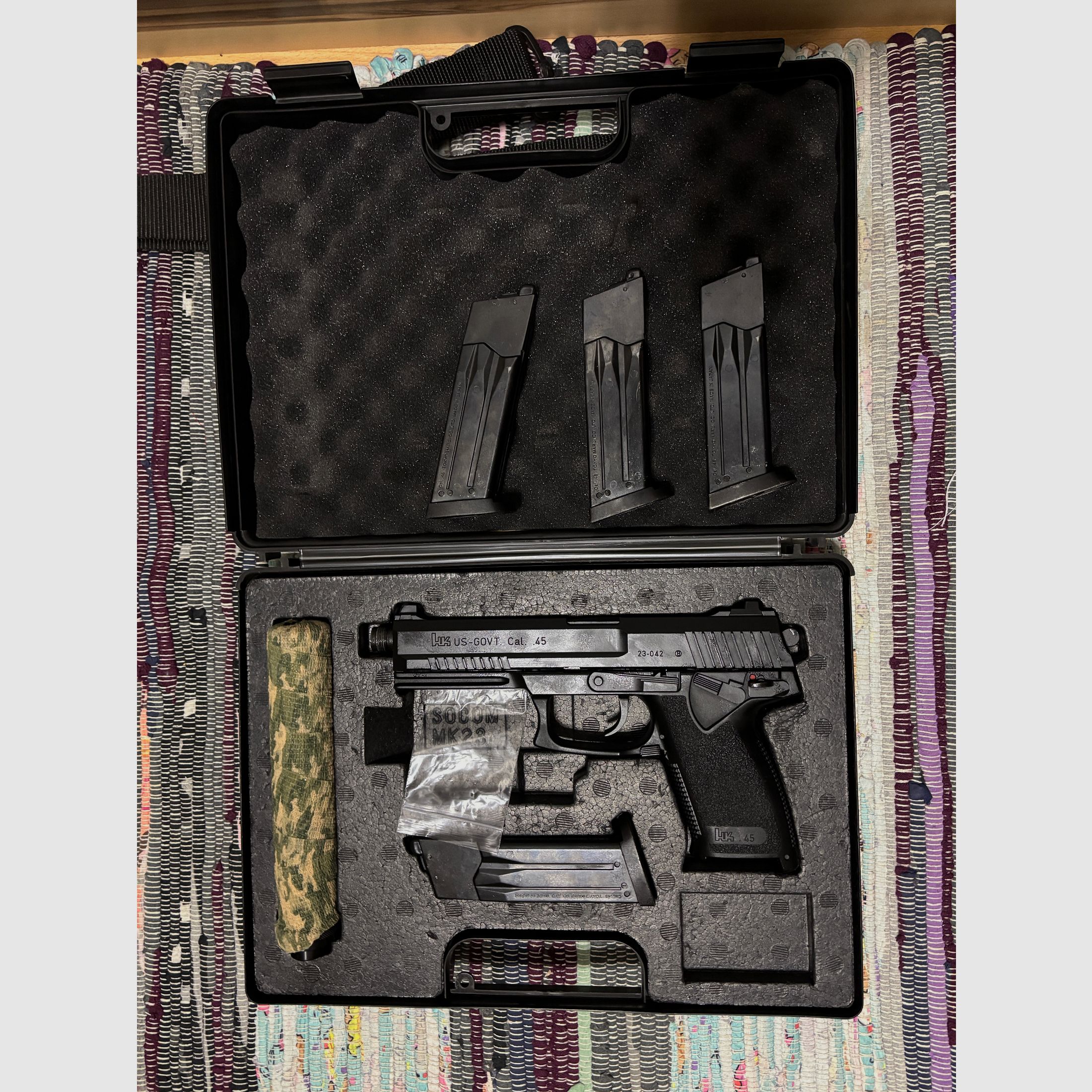 Tokyo Marui MK 23 Socom Set (Gas) 