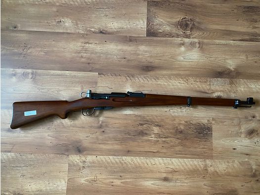 Oplossen van mijn verzameling: Repetiergeweer Schmidt Rubin Model K31 kal. 7,5x55 met bajonet