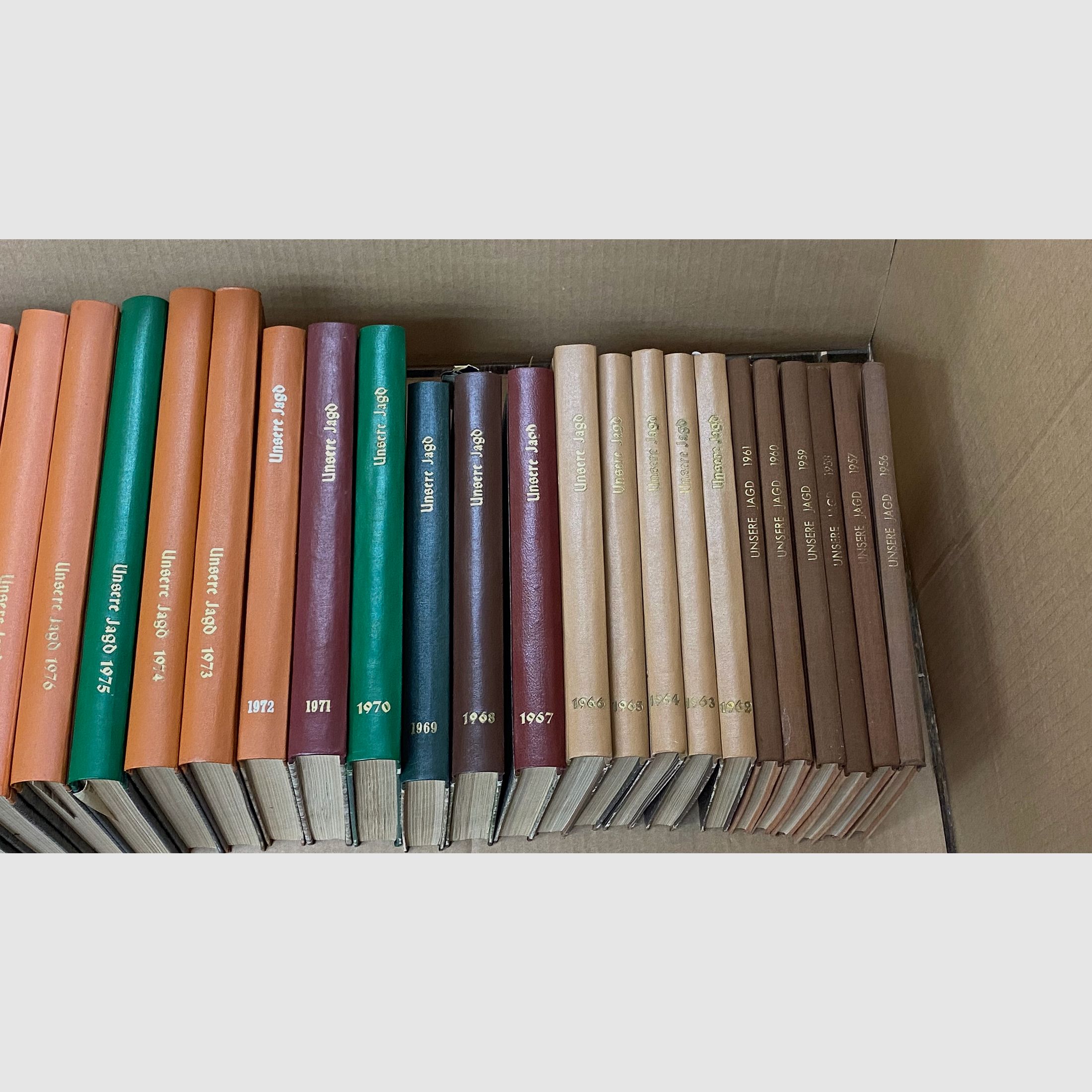 Tijdschrift "Unsere Jagd" van 1956 tot 2020, unieke collectie voor liefhebbers, 65 jaargangen, uitgaven van 1956 tot 2015 gebonden, jachtkamer, jachtboeken, afbeelding 2 van 9