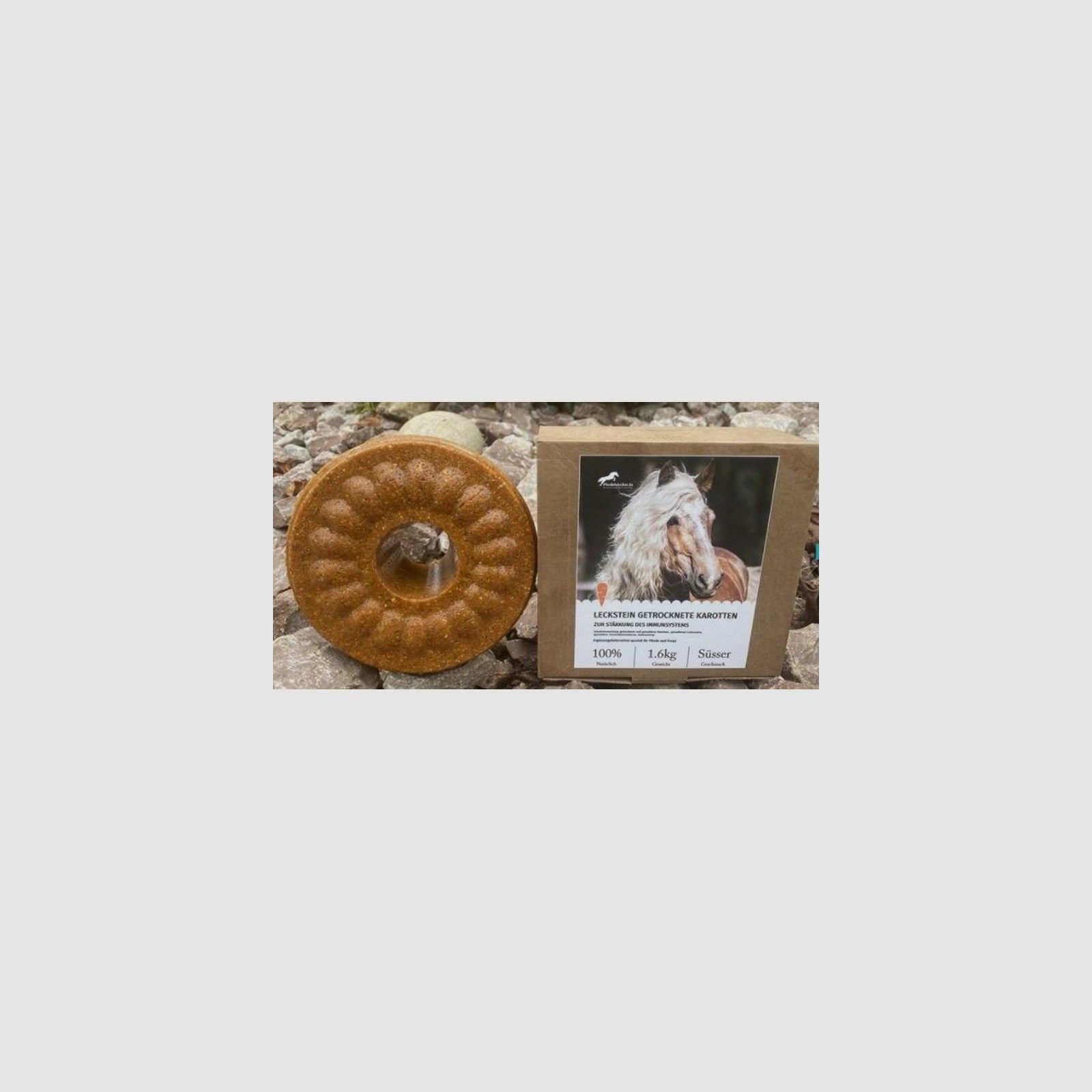 Wildlutscher Leckstein für Pferde und Ponys Getrocknete Karotten 1,6 kg