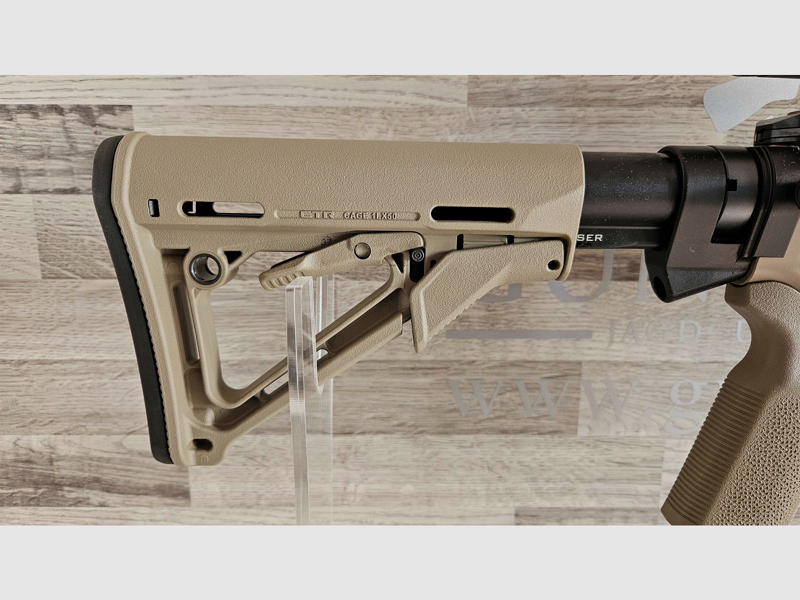 Schmeisser AR15 M4FL 14,5" FDE MAGPUL Cal. .223Rem con Vortex ZF + SD - Producto nuevo del comercio especializado