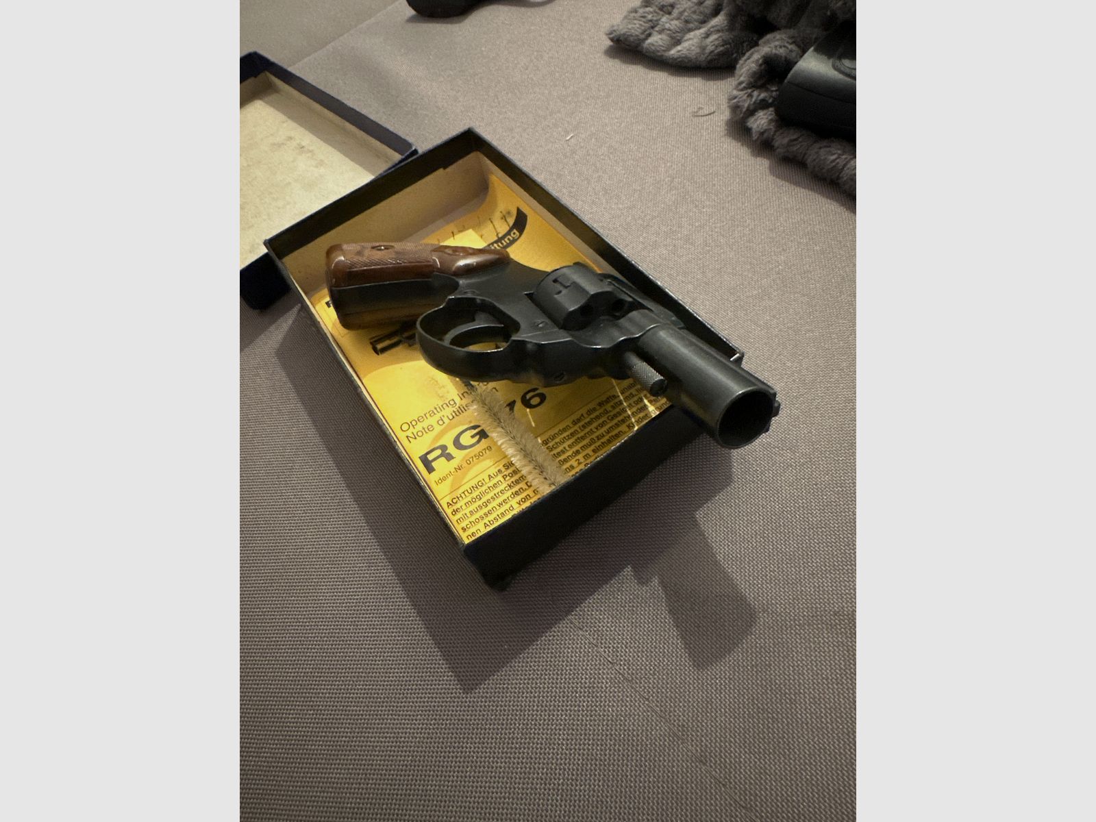 Röhm RG 76 Schreckschussrevolver 6 mm Knall inkl. OVP