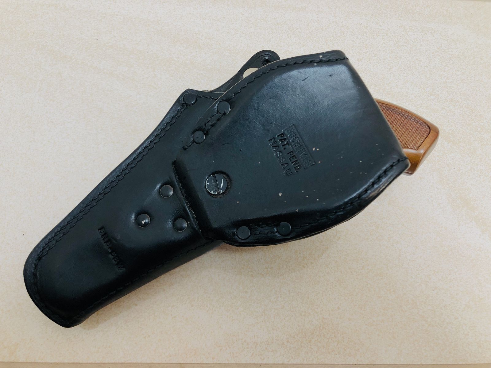 ••• Holster policyjny Bucheimer US + etui + latarka holsterska do rewolweru •••