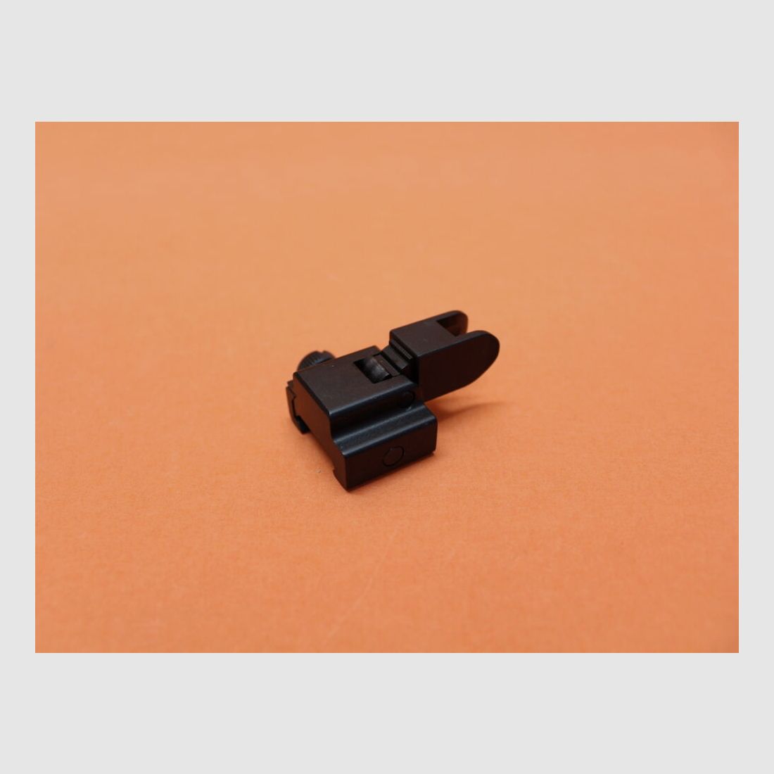 UTG - Leapers UTG Flip-Up Front Sight Low Profile (MNT-751L) Handguard Mount/ Klappkorn für Picatinnyprofil, Bild 3 von 5