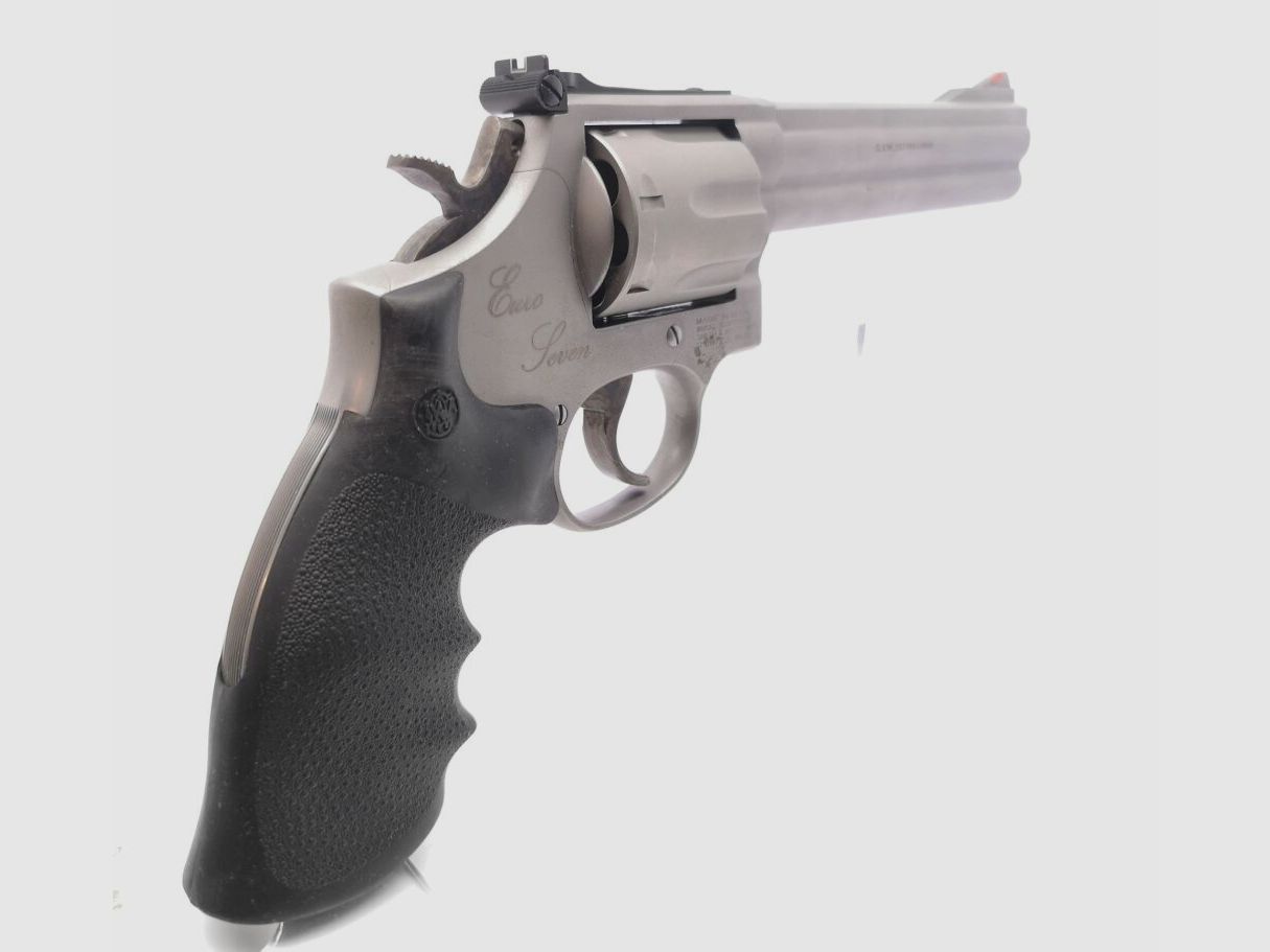 Smith & Wesson 686-4 Euro Seven