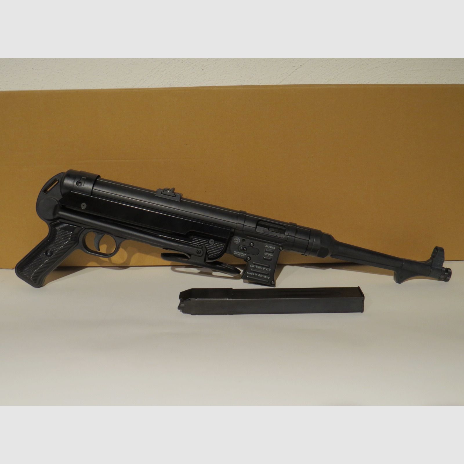 GSG (Schmeisser) MP40 - Schwarz - 9mm P.A.K. - Gas Signal - , Bild 4 von 5