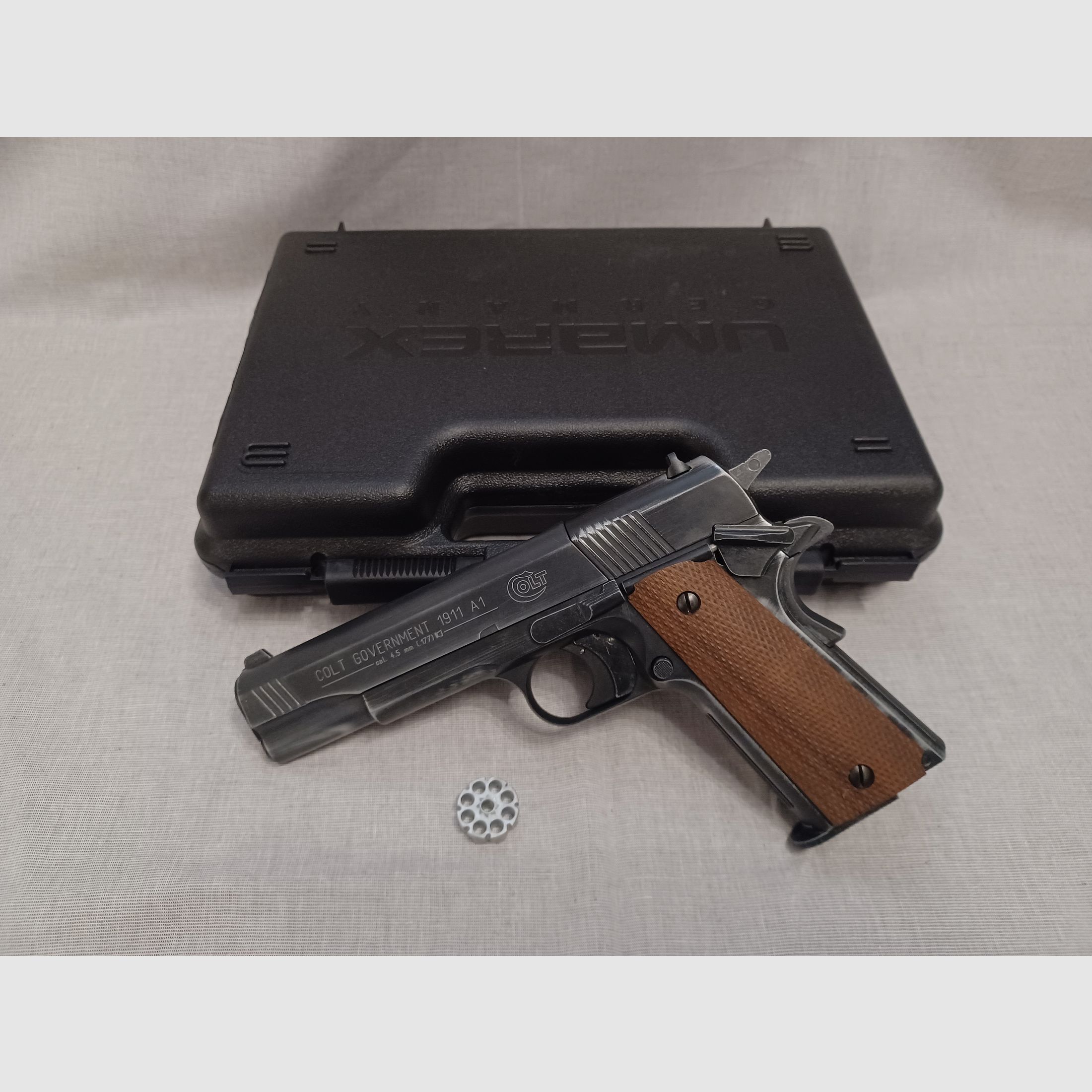 Colt Government used / Holzgriffschalen / 4,5 mm Diabolo / CO2 / Pistole / OVP (3)