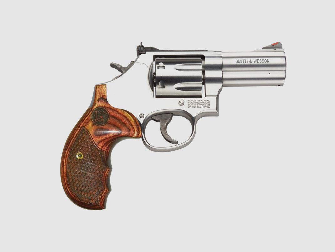 Smith & Wesson Révolver Mod. 686 PLUS Deluxe 3′ .357Mg., image 1 sur 2