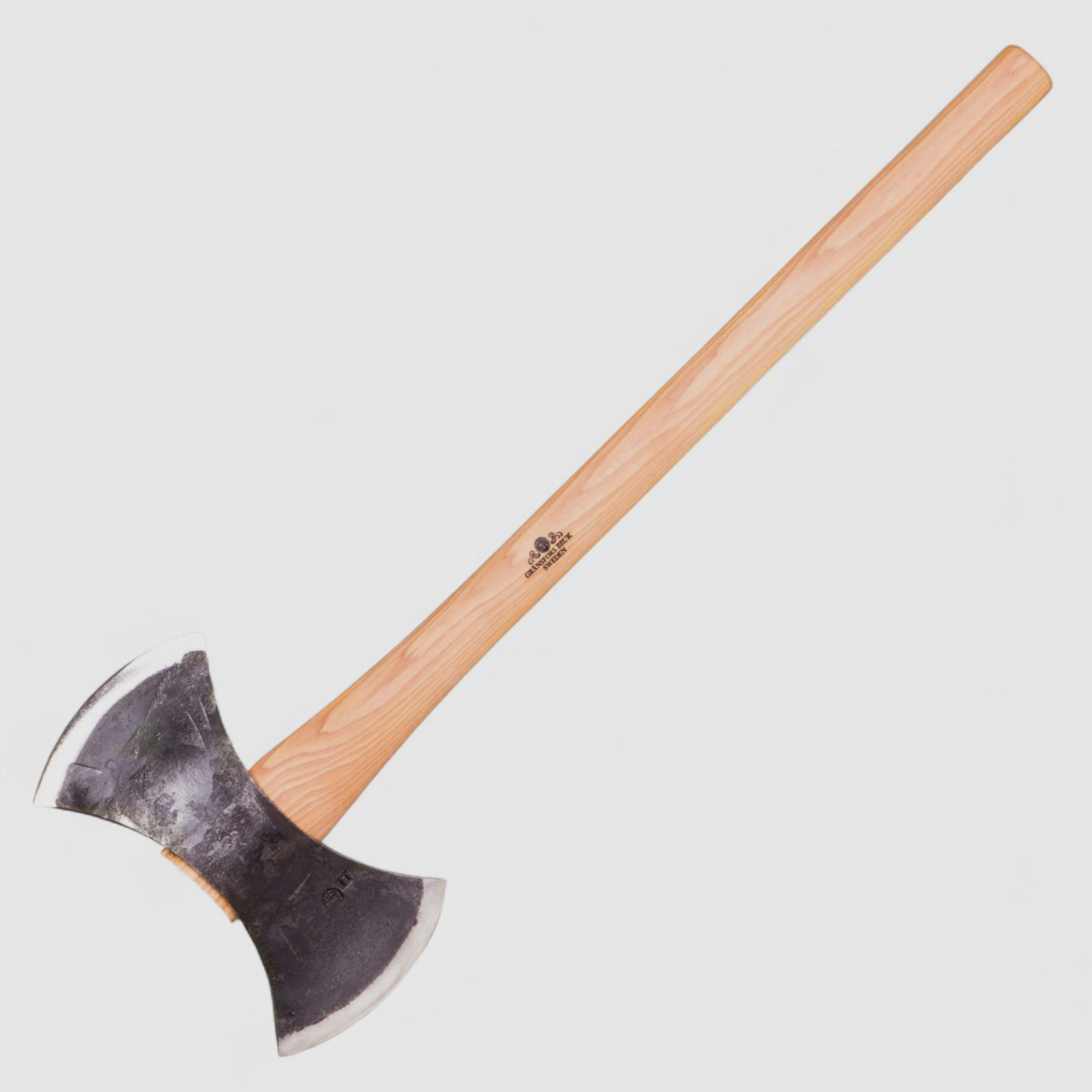 Gränsfors Throwing Axe – hand-forged double-edged
