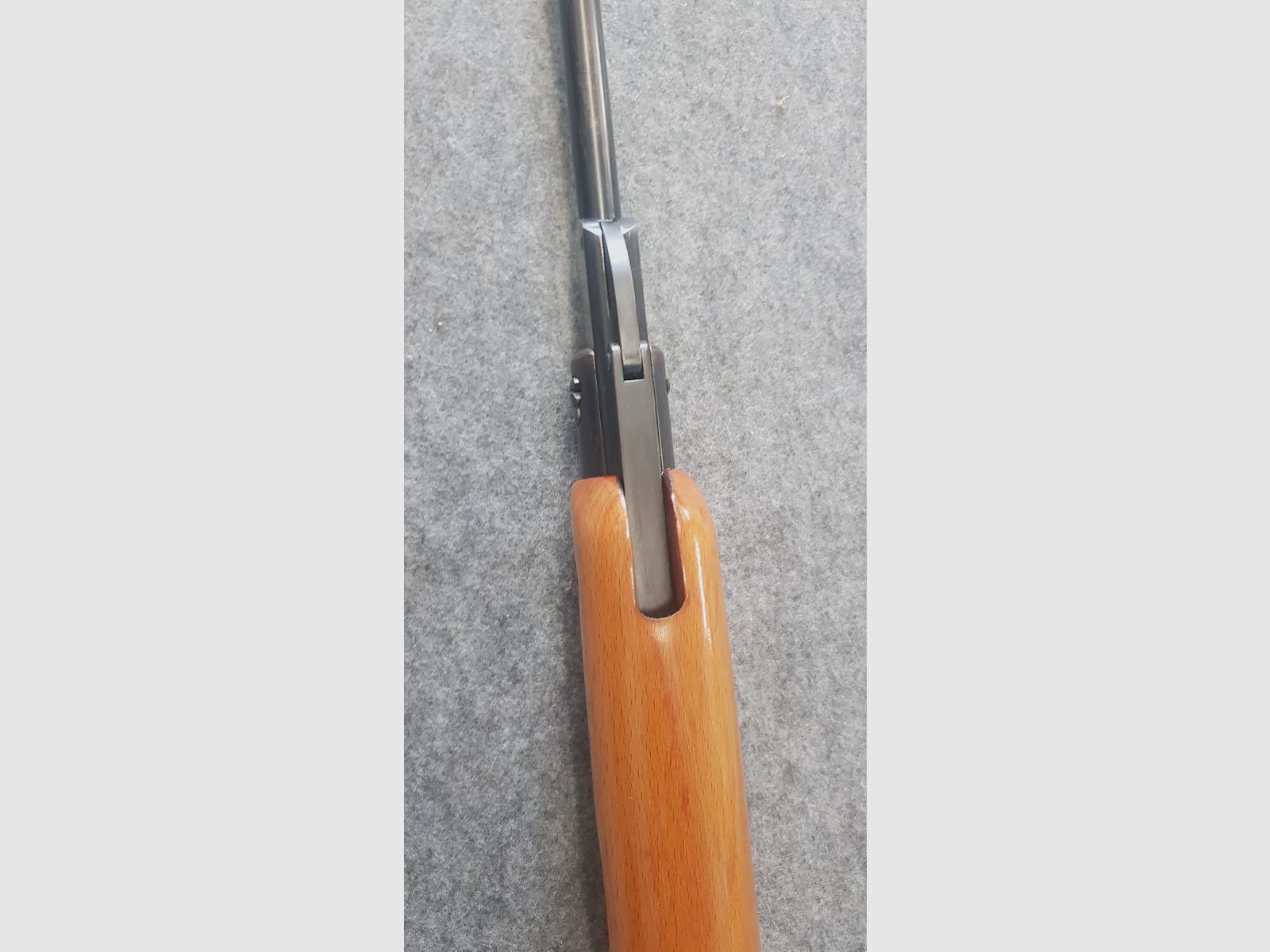 Seitlich verschraubt !!!  Seltene Ausführung  schönes Haenel Mod.  III-284   III 284 cal. 4,5mm Diabolo