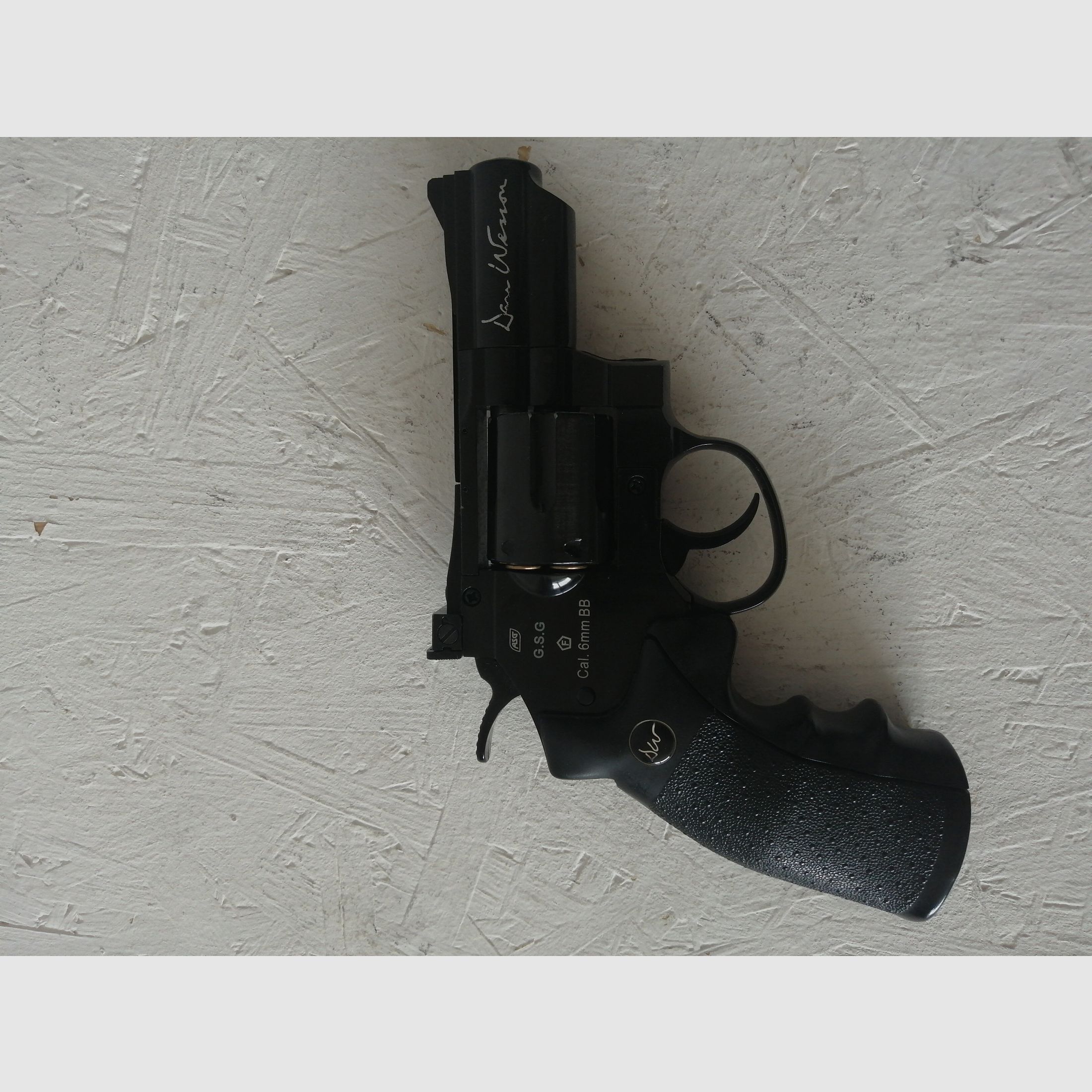 Dan Wesson 2,5 pulgadas revólver CO2 6mm