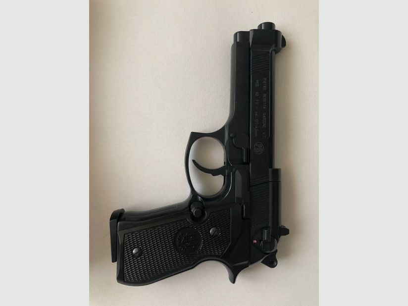 Beretta 92 FS CO2 4,5mm Diabolo WAFFE