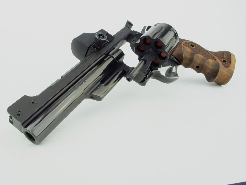 Smith & Wesson Modelo 57