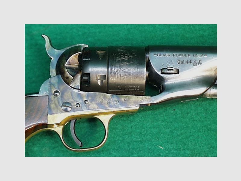 Revólver Uberti Colt 1860 Army