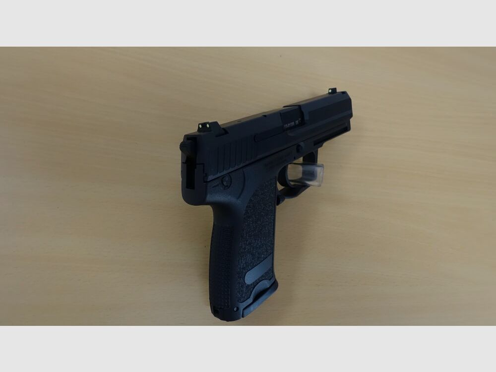 Heckler & Koch	 P 8 A 1