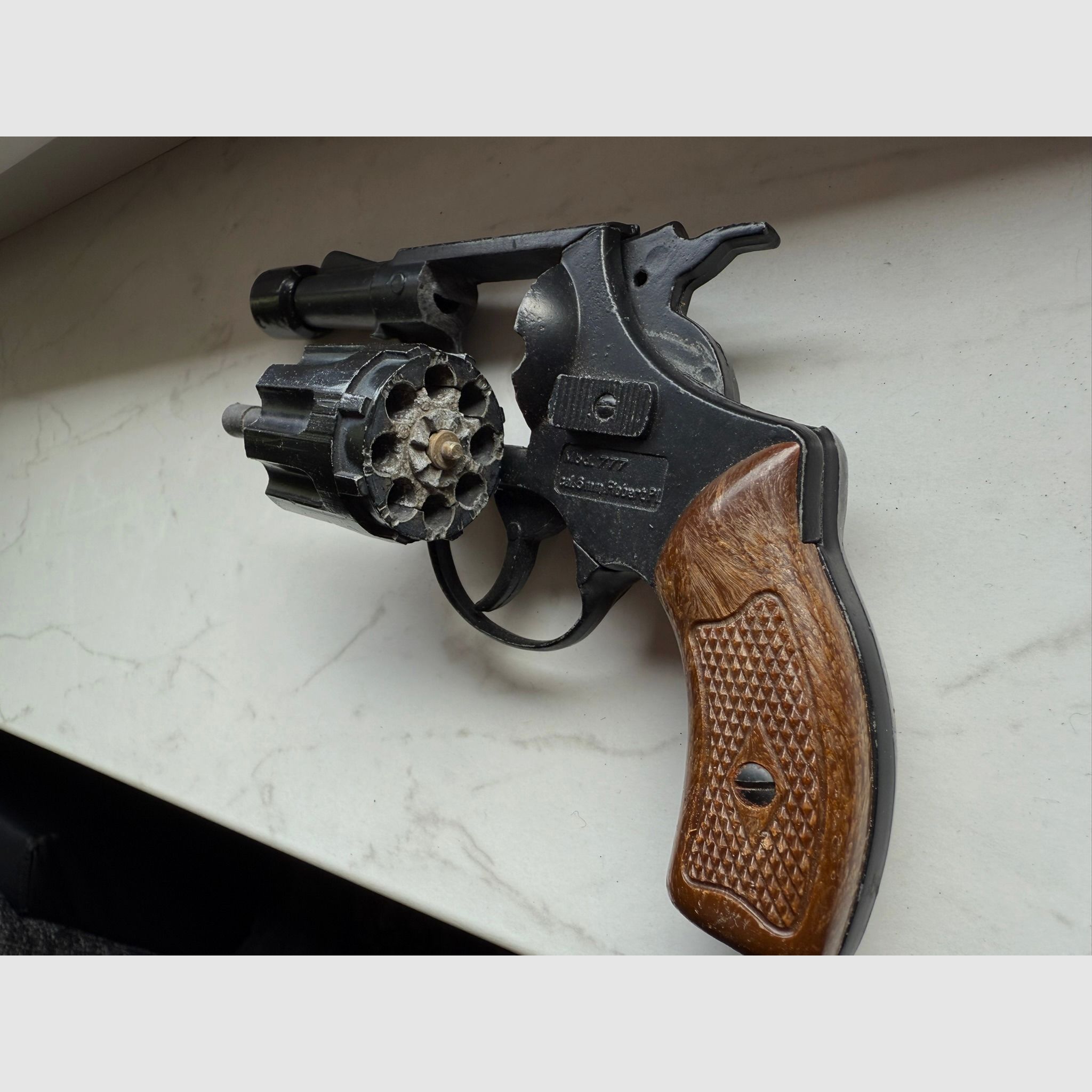 Umarex PTB 227 Mod. 777 – Schreckschussrevolver Kaliber 6 mm Flobert PI