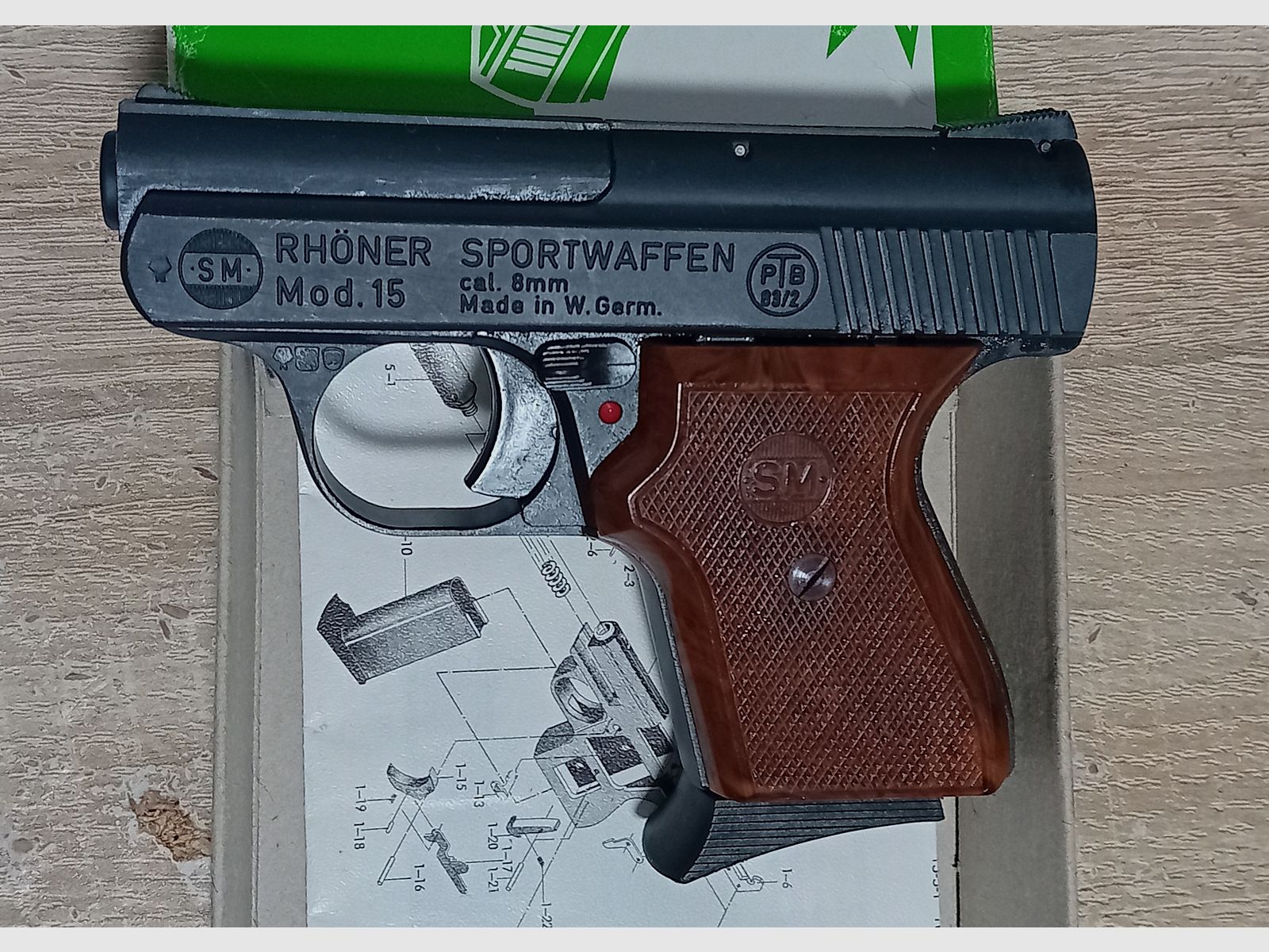 Alte Rhöner SM 15 Kal. 8 mm Knall im PTB 83/2 mit Verpackung!