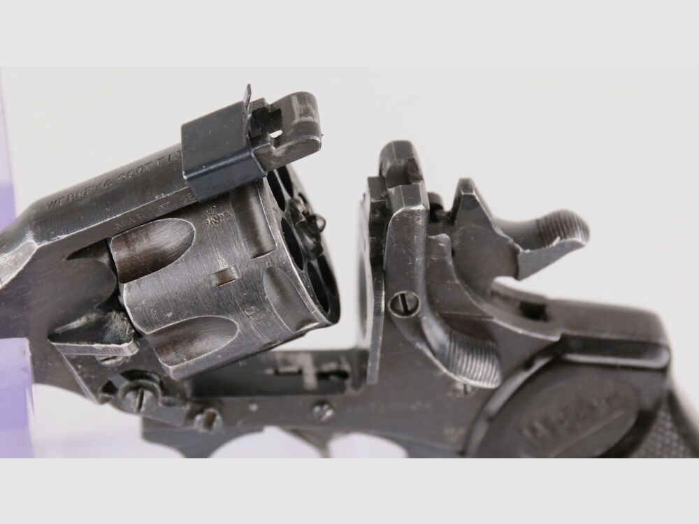 Webley Mark IV