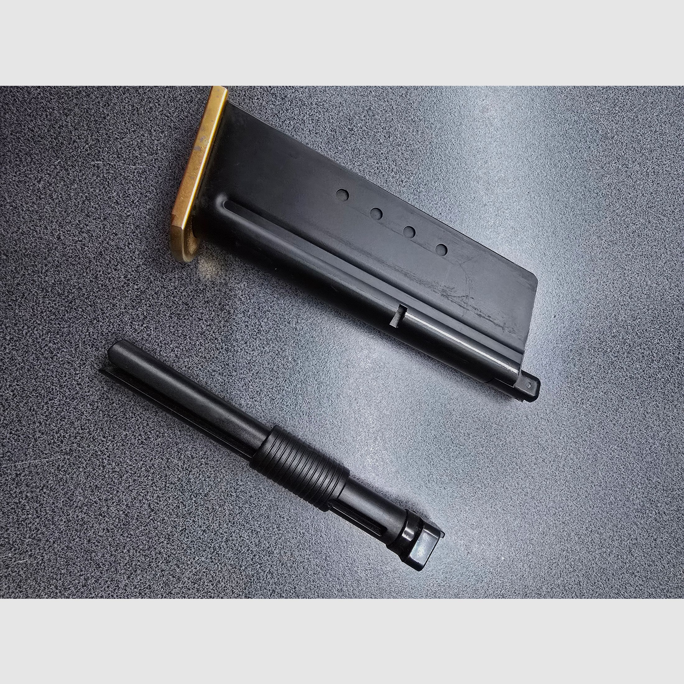 Desert Eagle L6 50AE GBB Gold/Schwarz