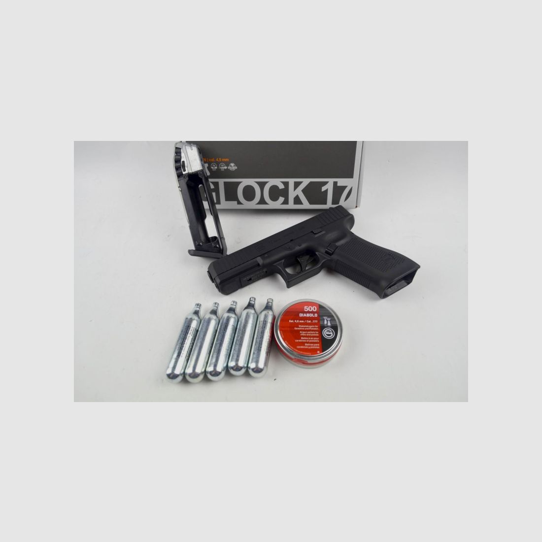 Glock 17 Gen 5 * mit 21 Schuß Magazin Diabolos * BlowBack mit Starterpaket