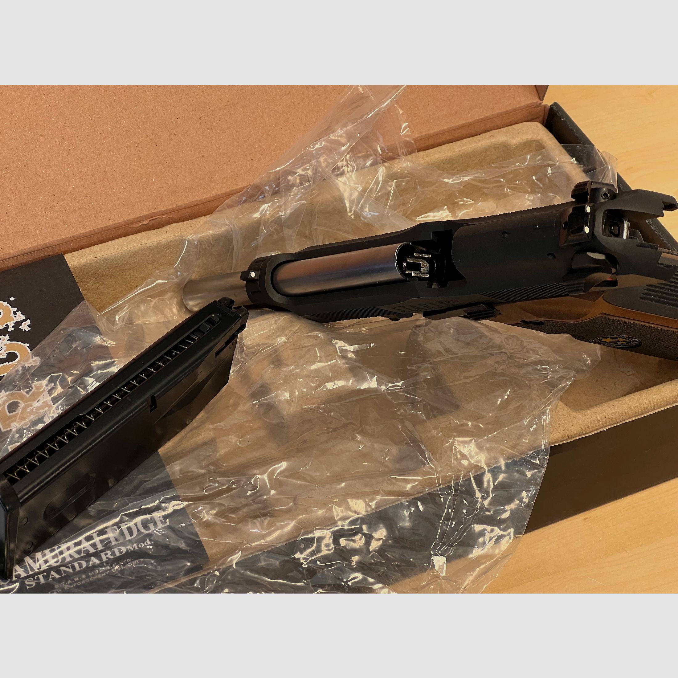 WE Socom Gear Samurai Resident Evil Full Metal GBB 6mm Black